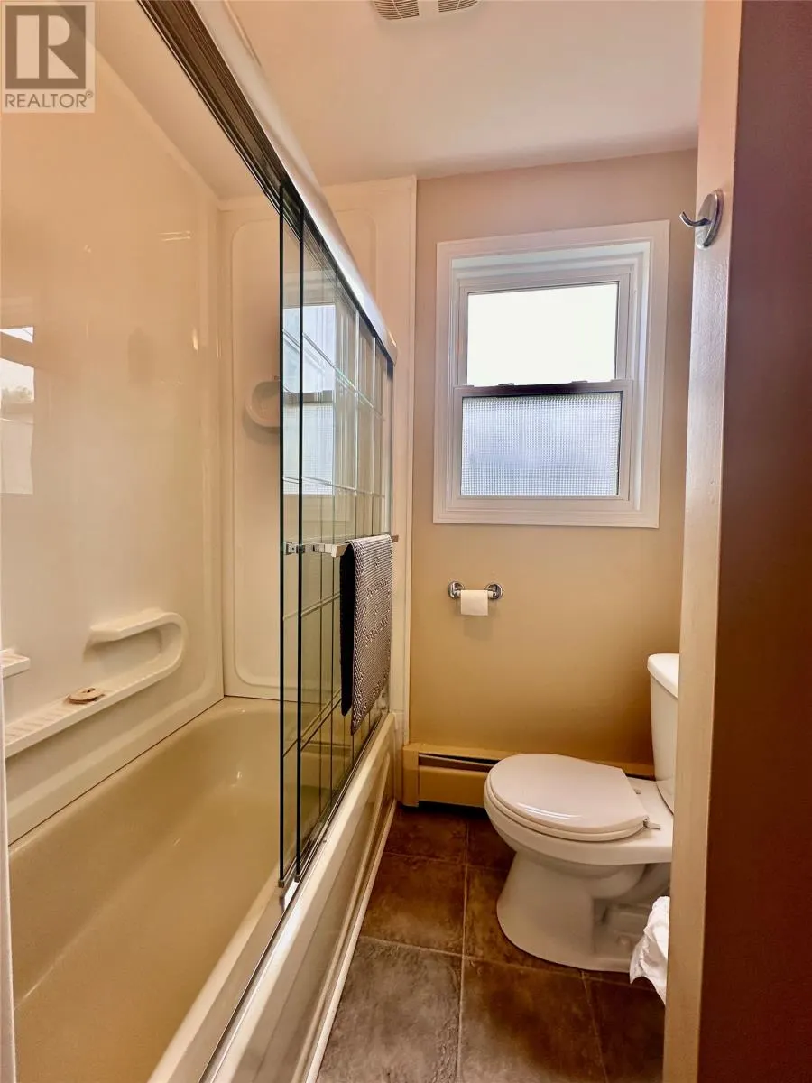 3 Corkum Place