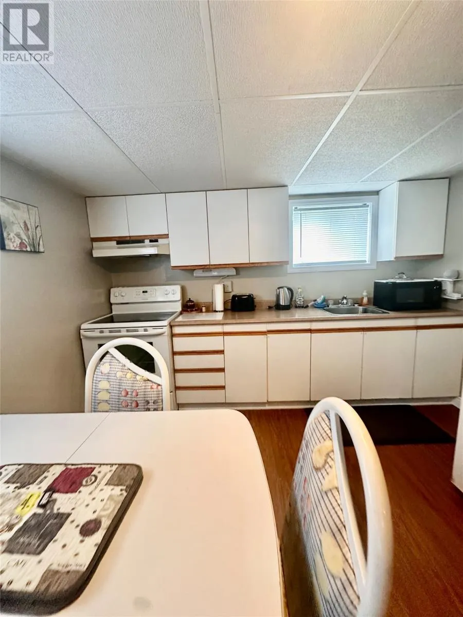 3 Corkum Place