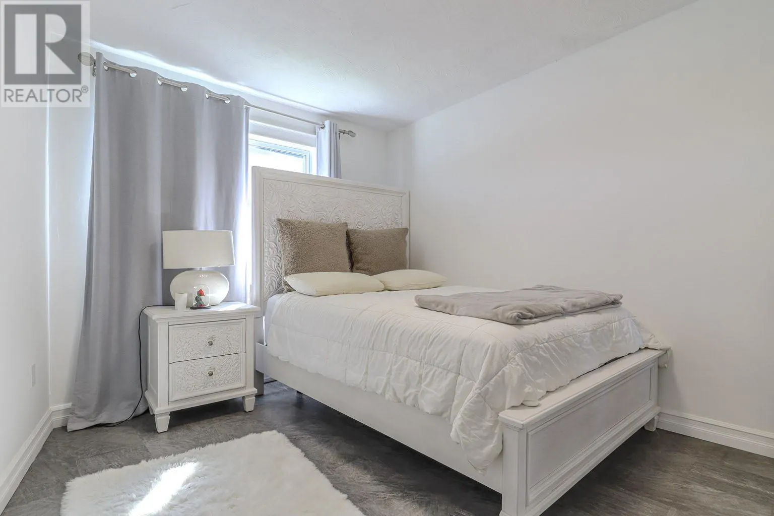 27 Cookstown Road