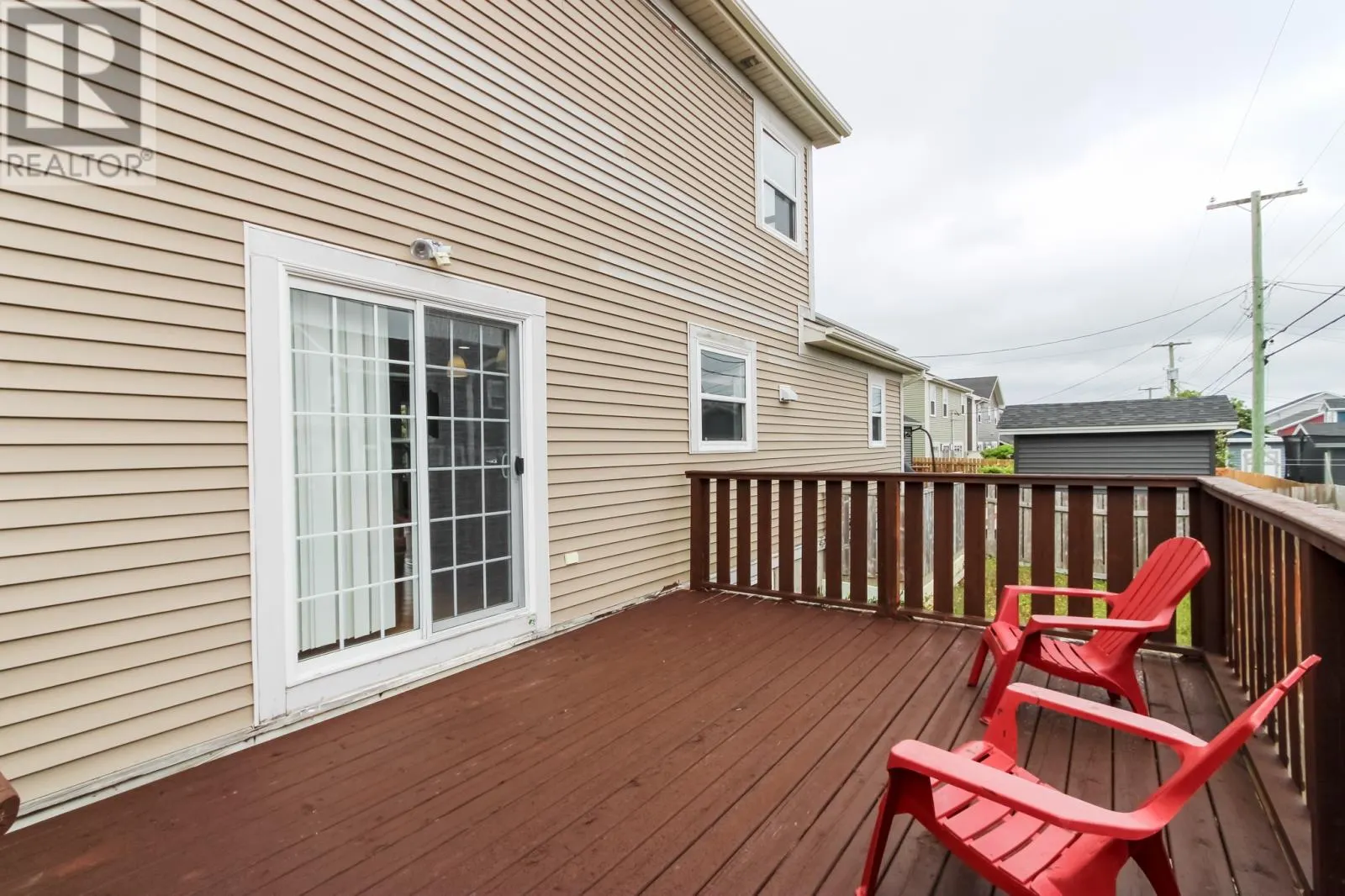 21 OAKLEY Place