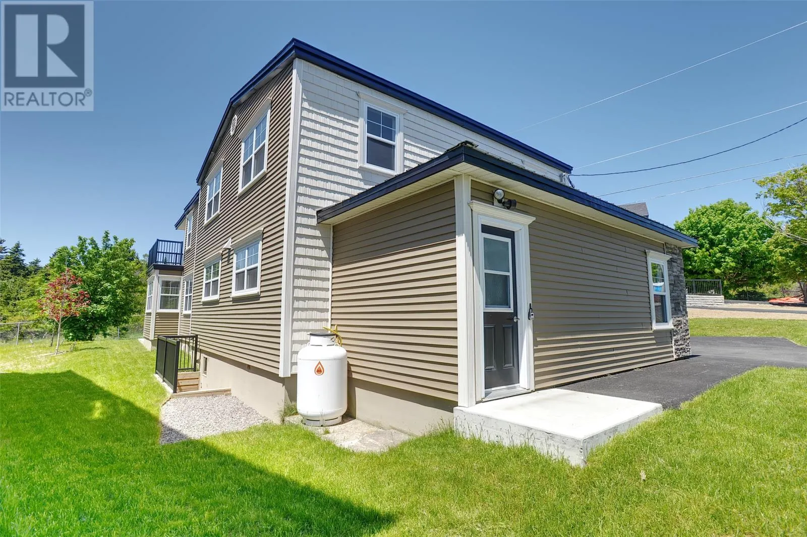 25 Janeway Place