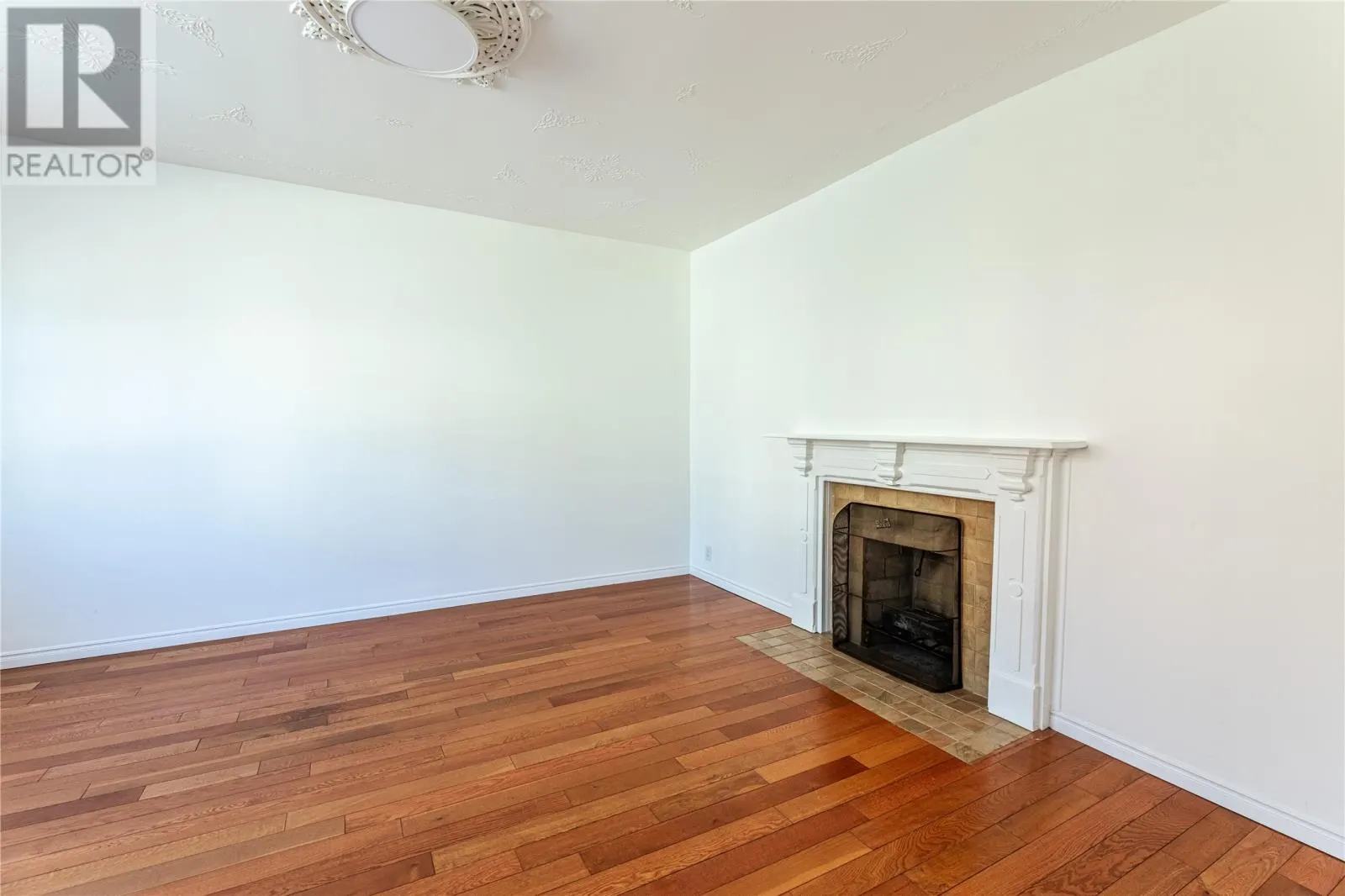 99 Pleasant Street