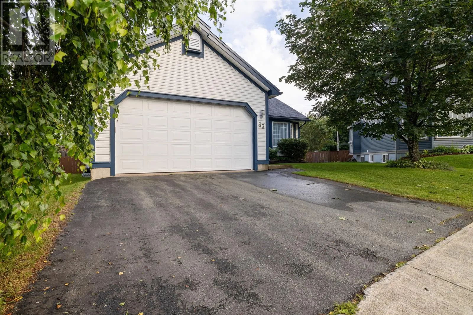 33 Mountbatten Drive