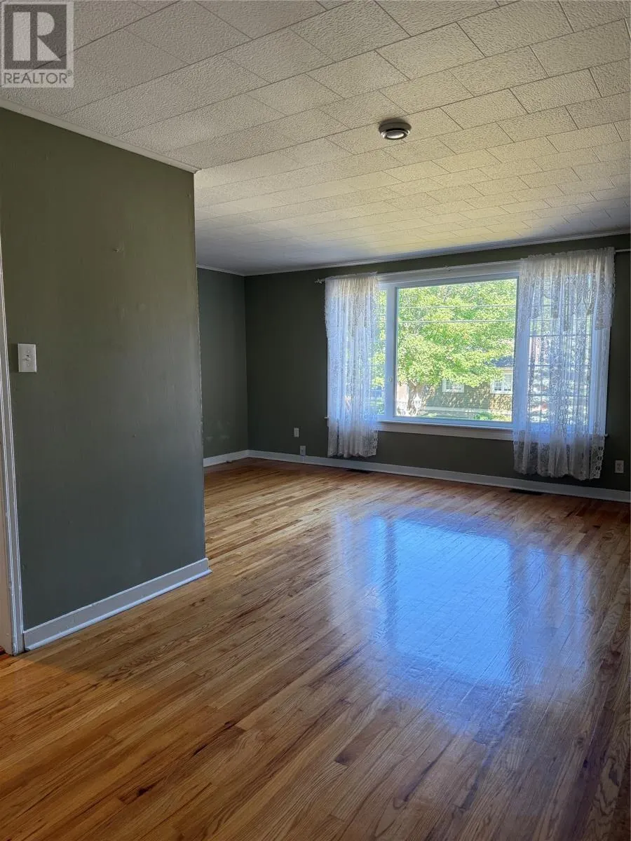 4 Davidson Place