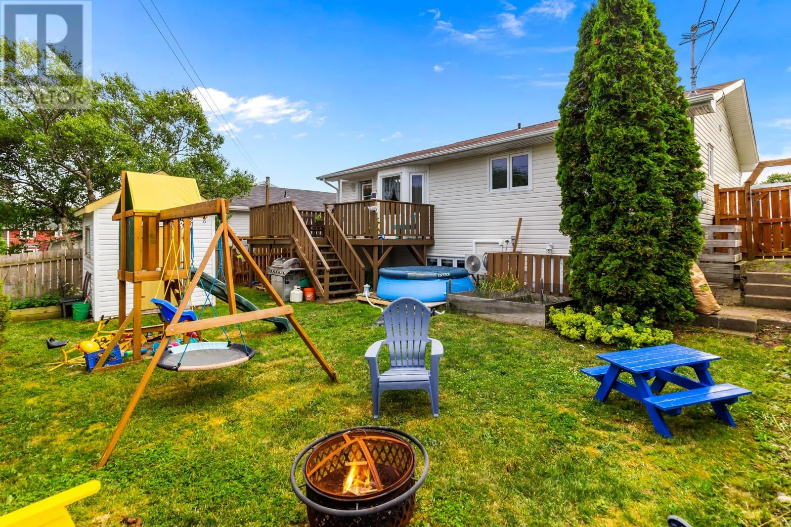 6 Grandy Crescent