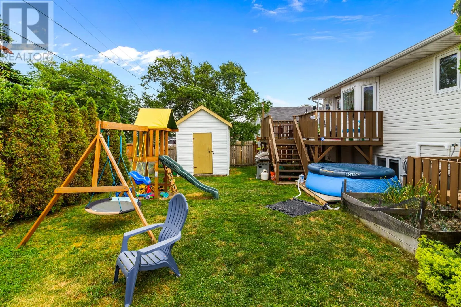 6 Grandy Crescent