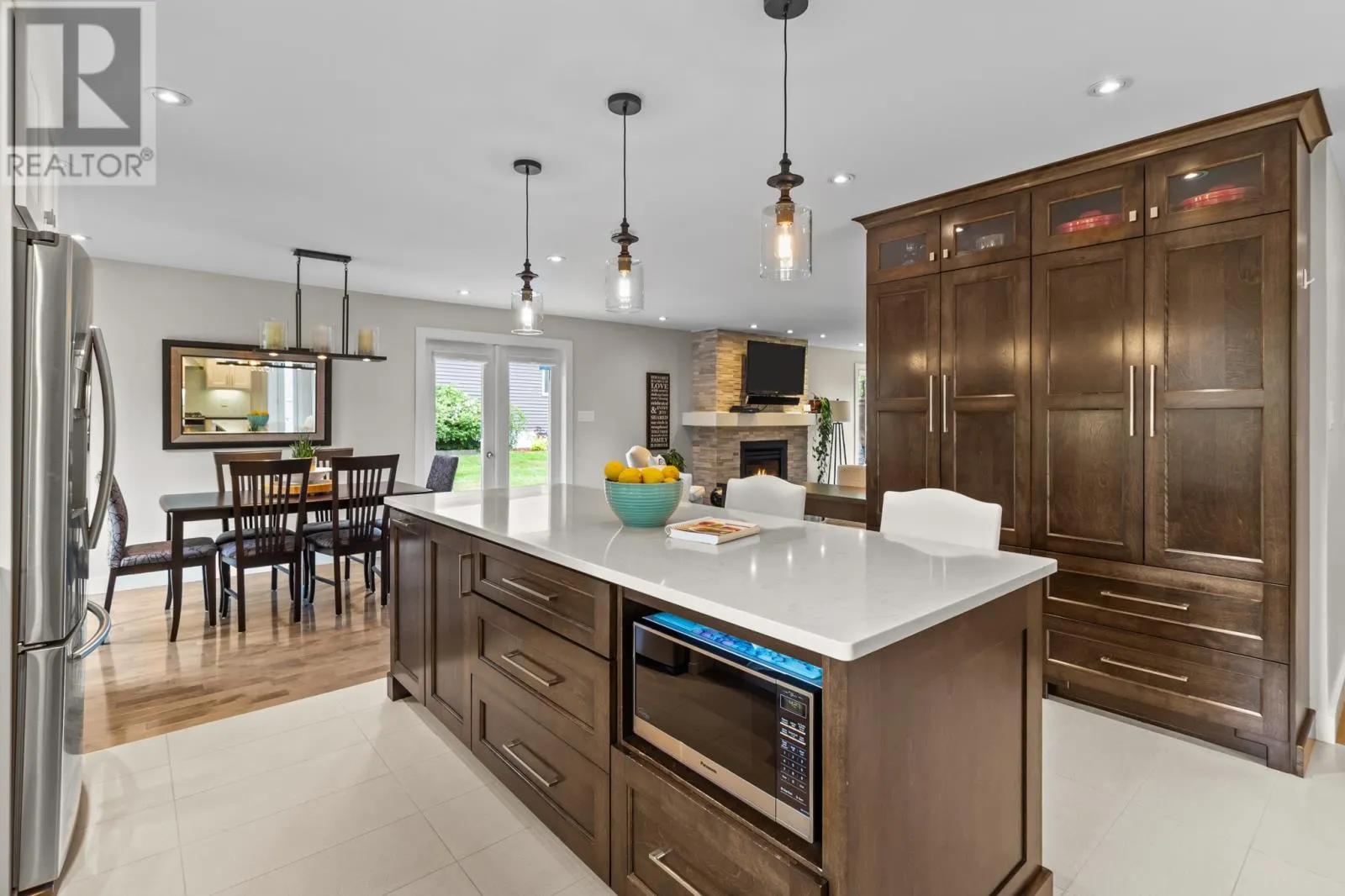 369-371 Dogberry Hill Road