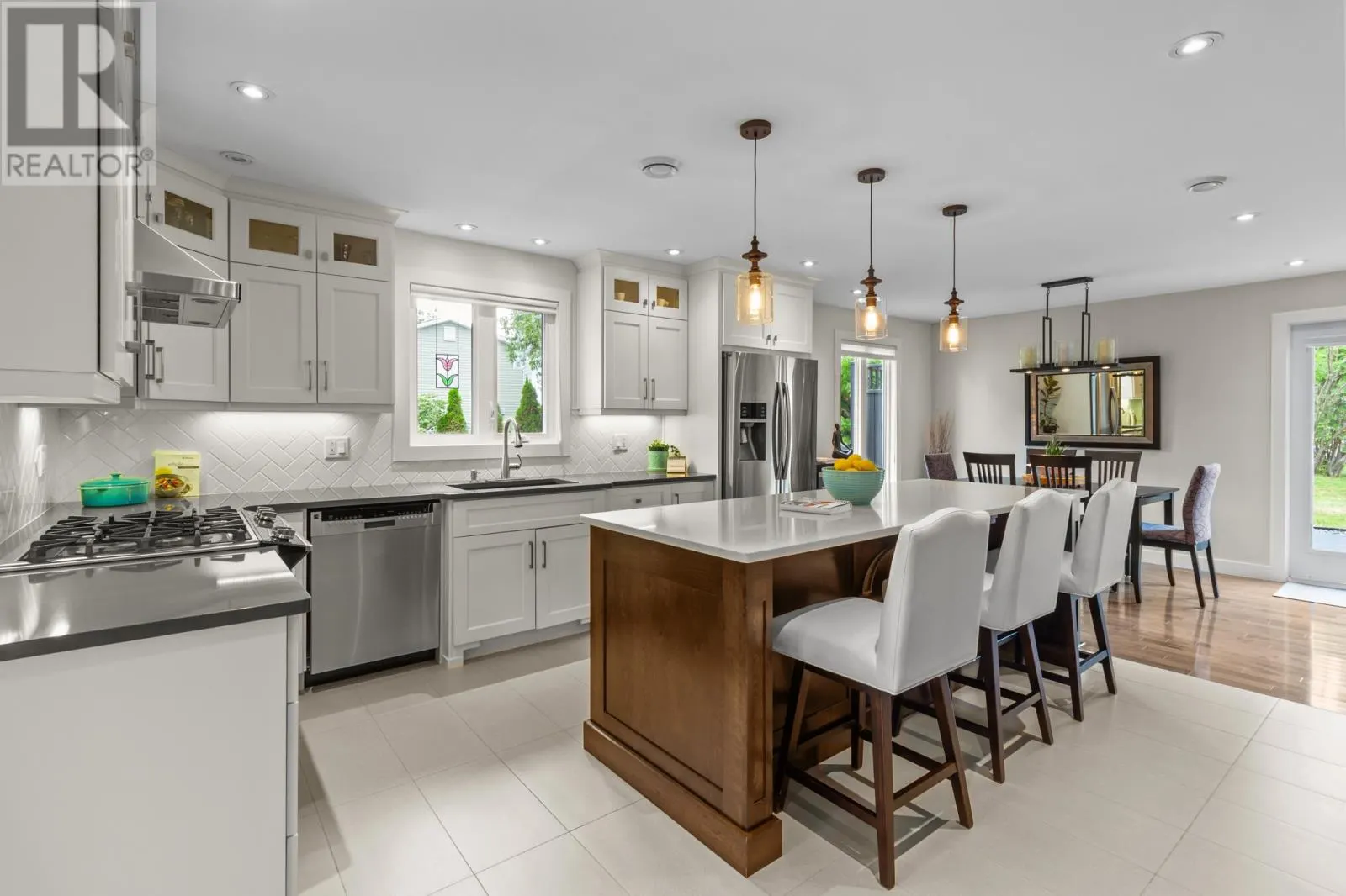 369-371 Dogberry Hill Road