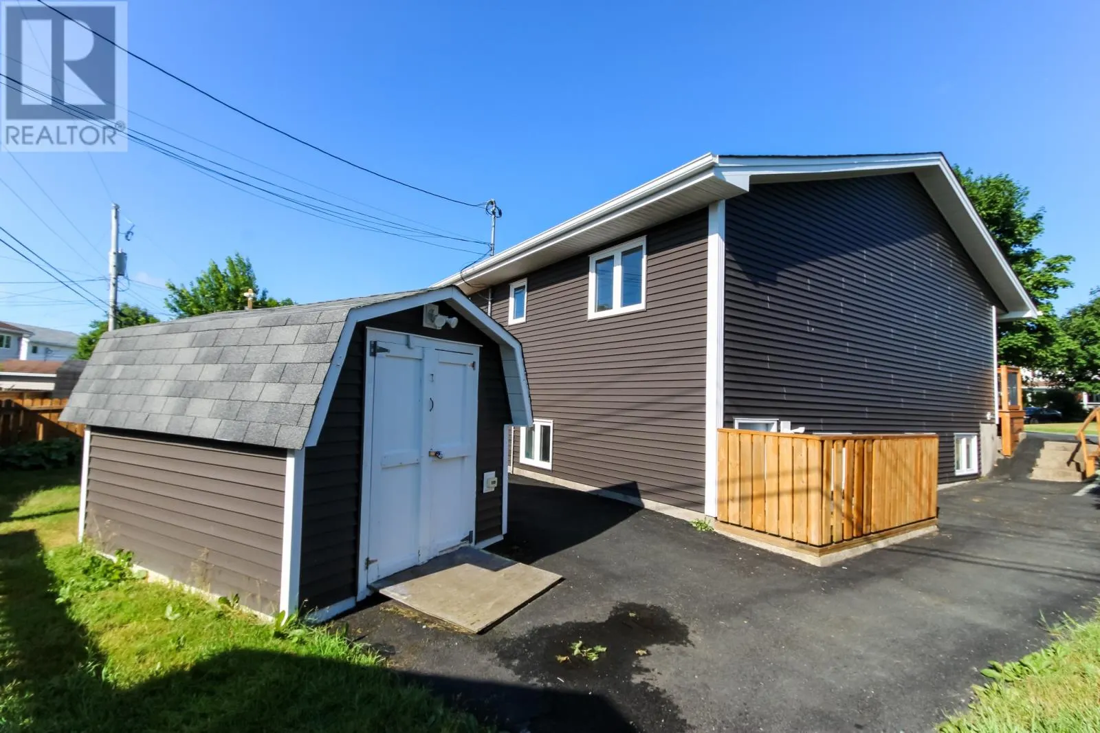14 Amber Place