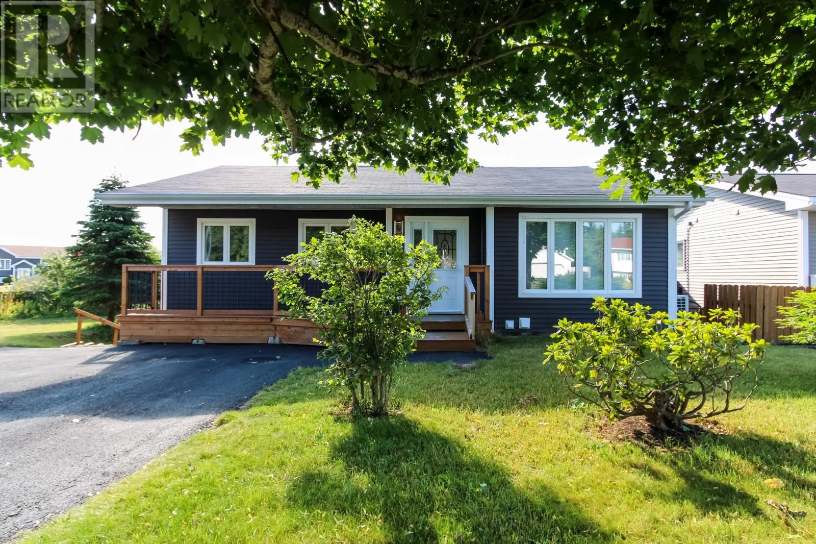 14 Amber Place