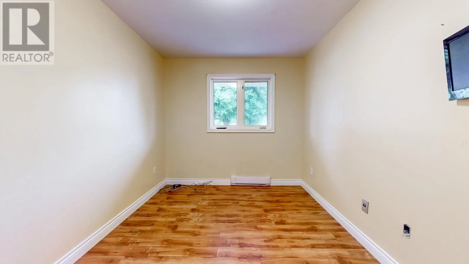 14 Amber Place