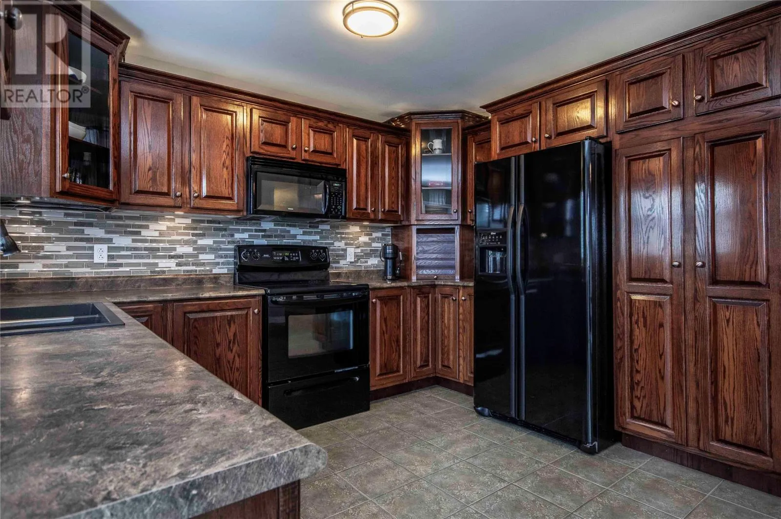 3 Eagle River Drive