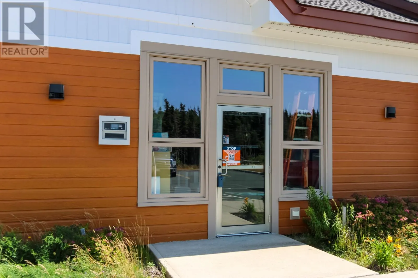 1108 Kenmount Road Unit#202, #202