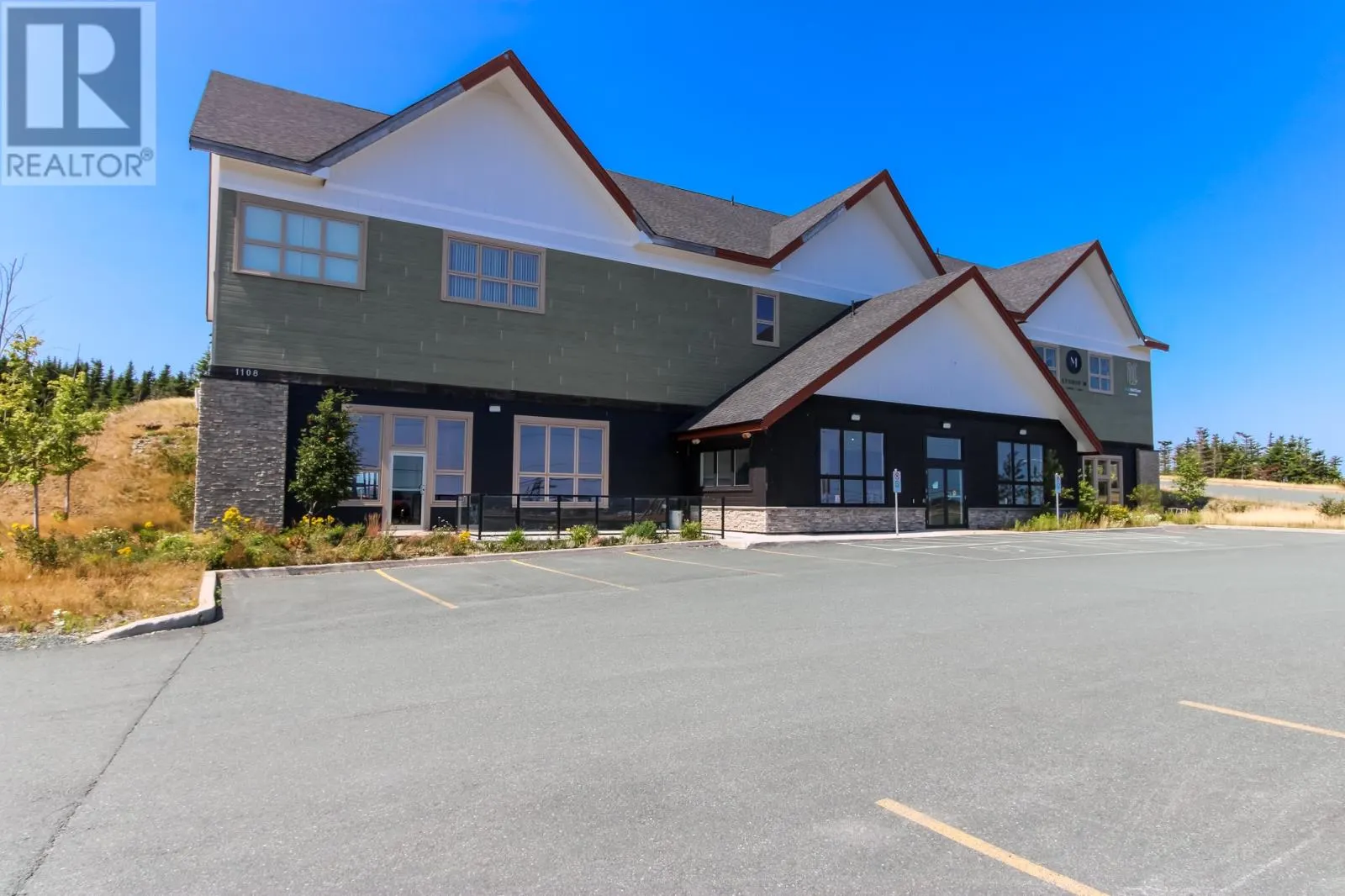1108 Kenmount Road Unit#206, #206