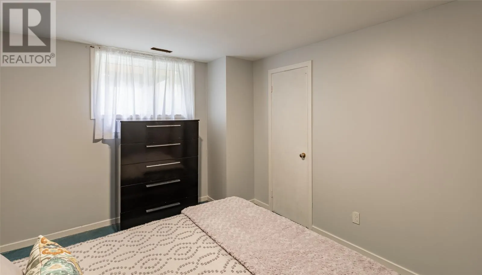 143 Logy Bay Road