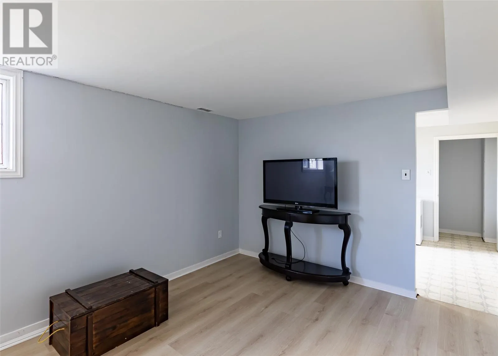 143 Logy Bay Road