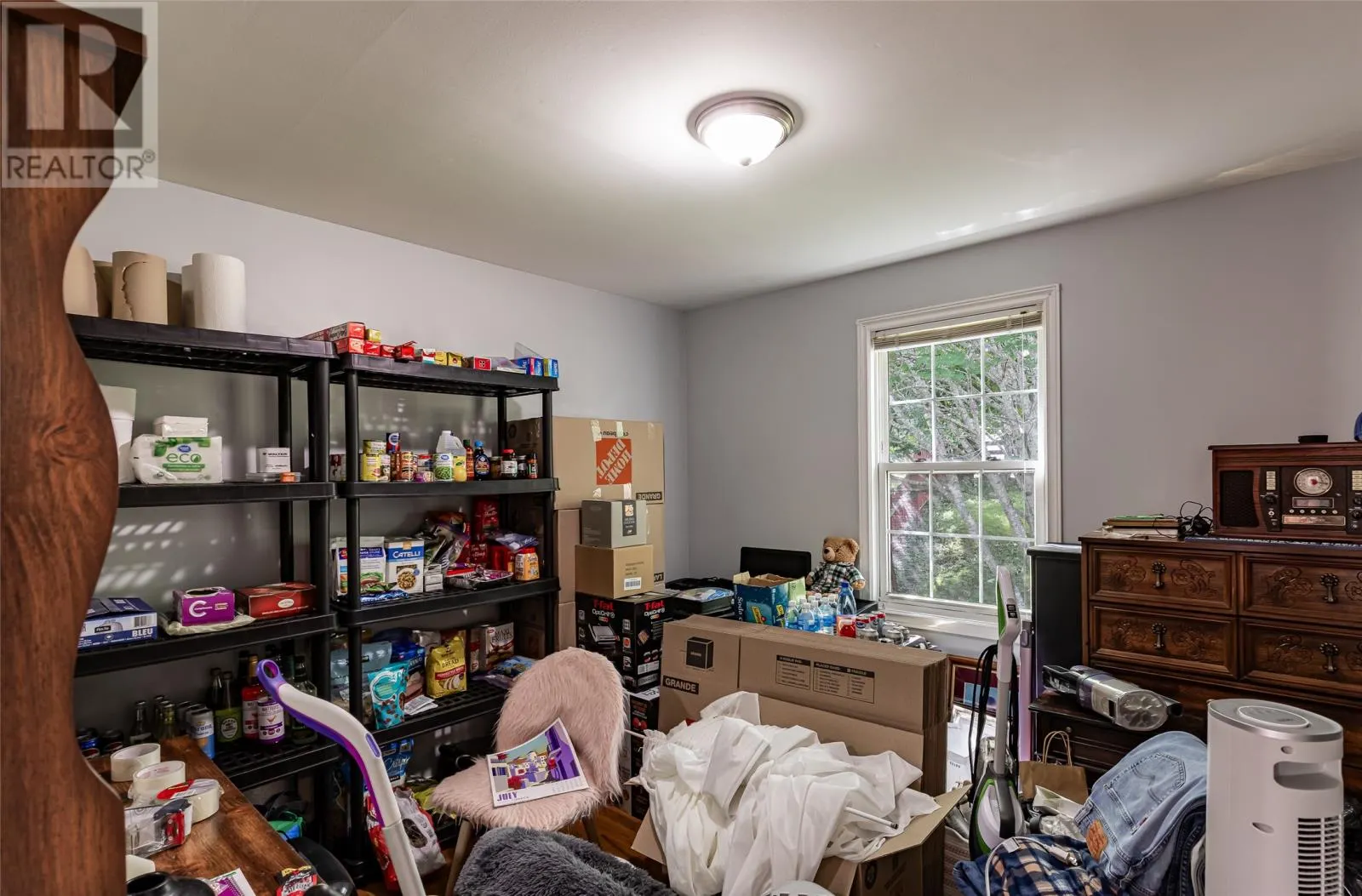 143 Logy Bay Road