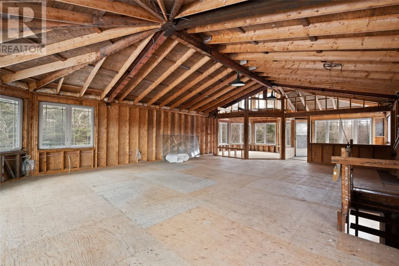 1183 Thorburn Road