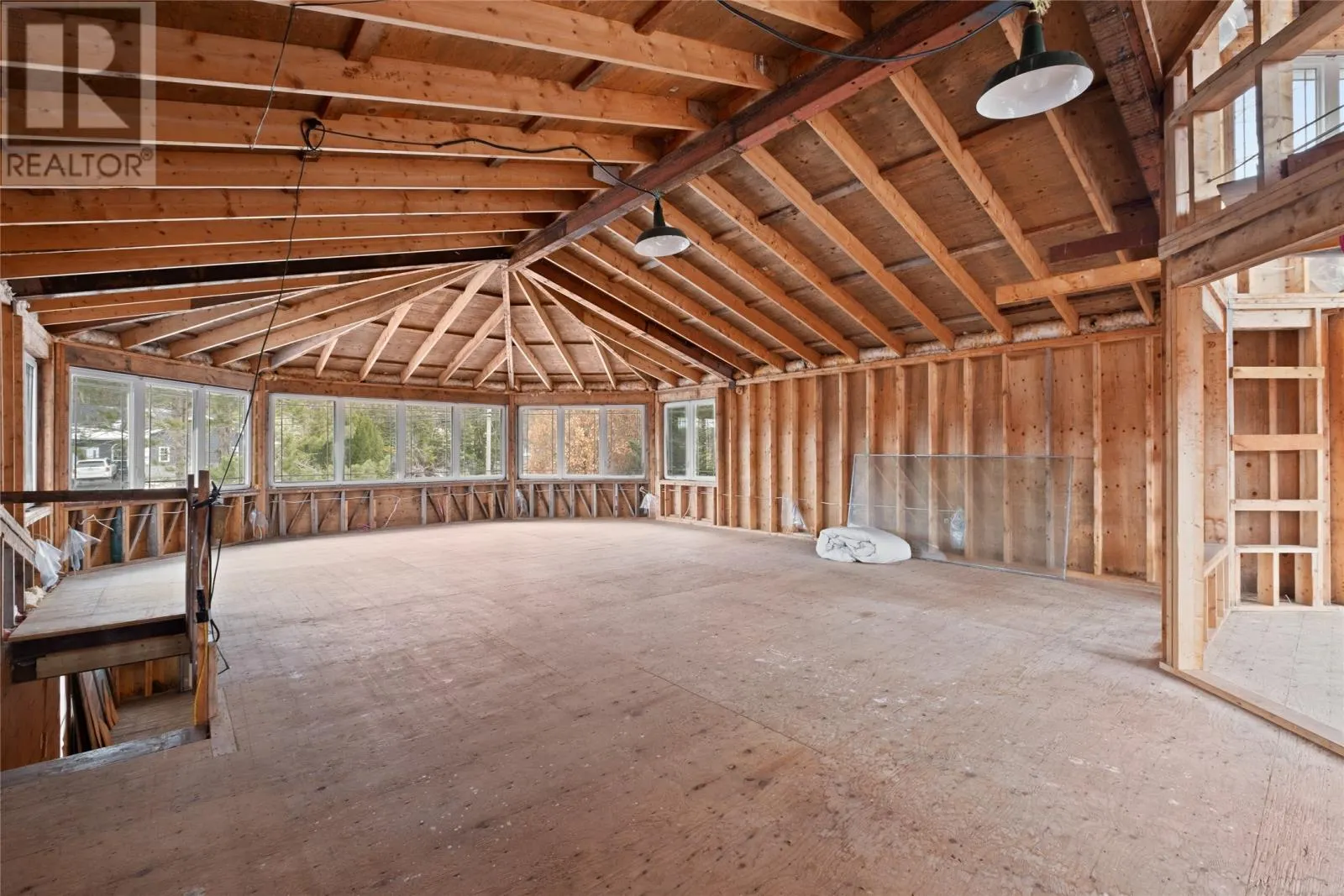 1183 Thorburn Road