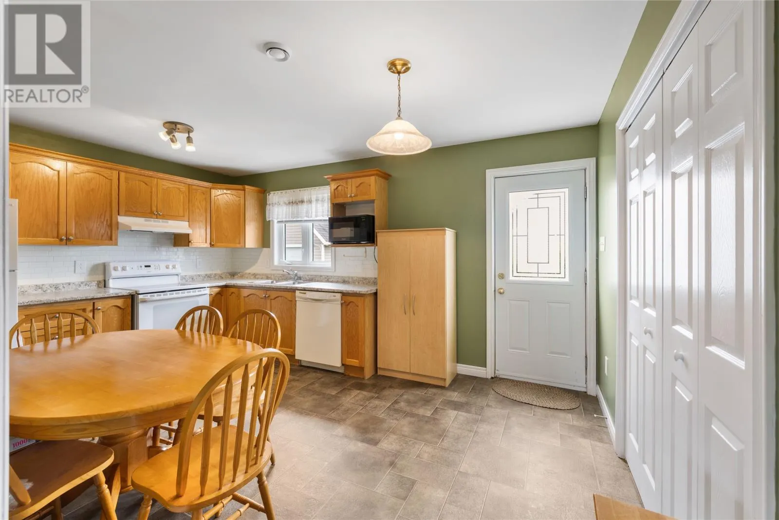 182 Tilleys S Road