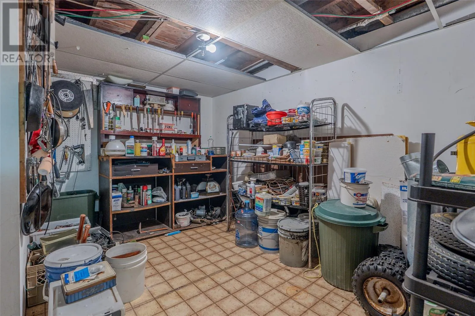 141 Groves Road