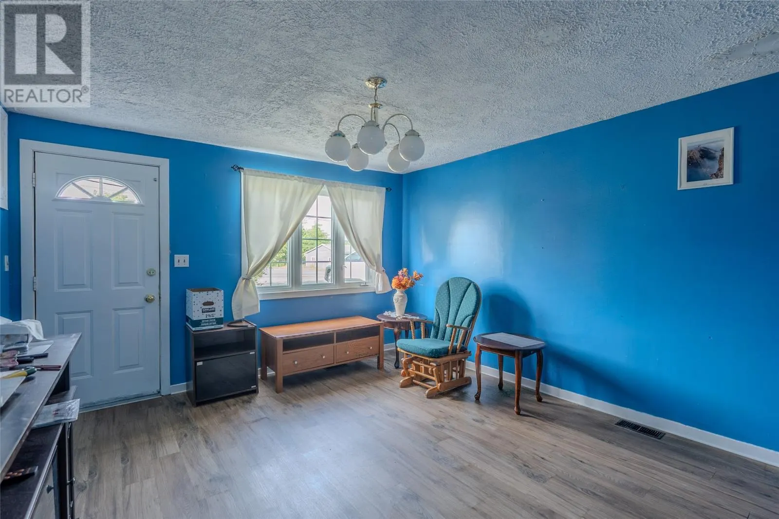 141 Groves Road