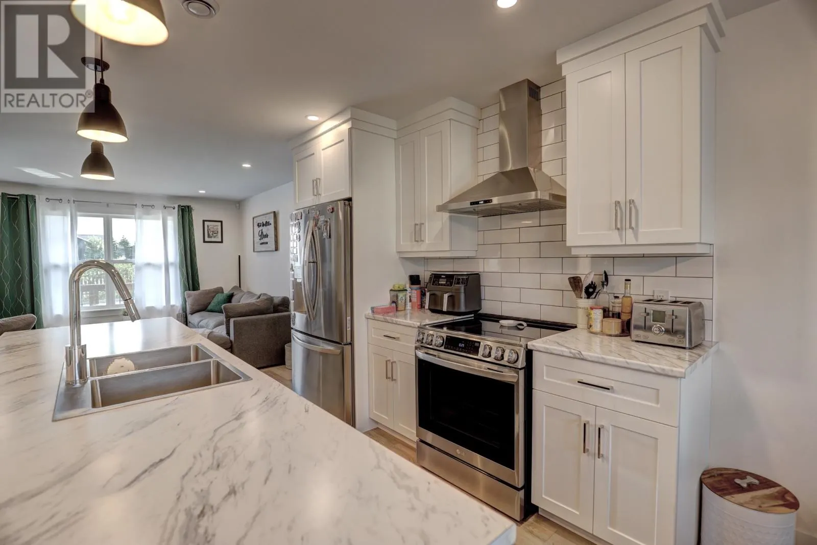 3 Diamond Marsh Drive