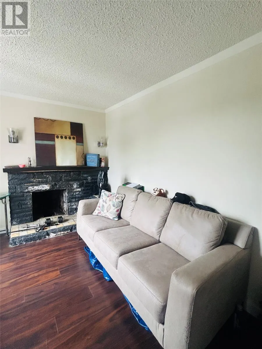 47 Grenfell Avenue