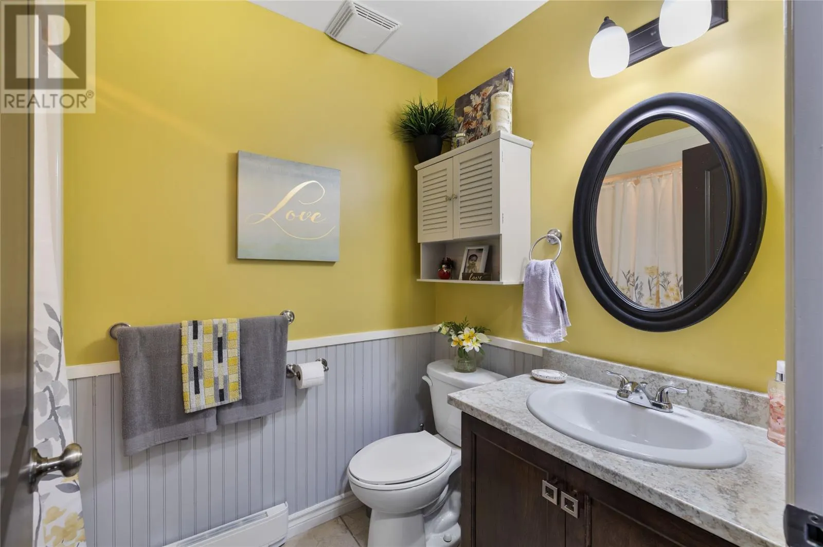 25 Michaelangelo Place