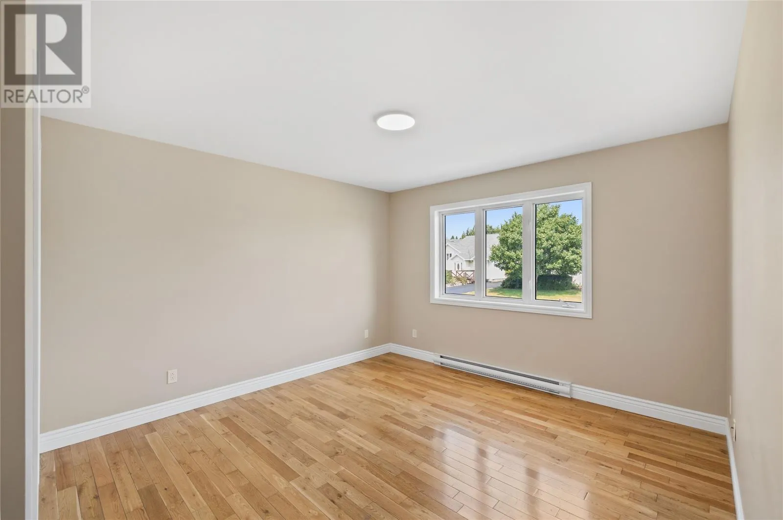 35 Emerald Drive