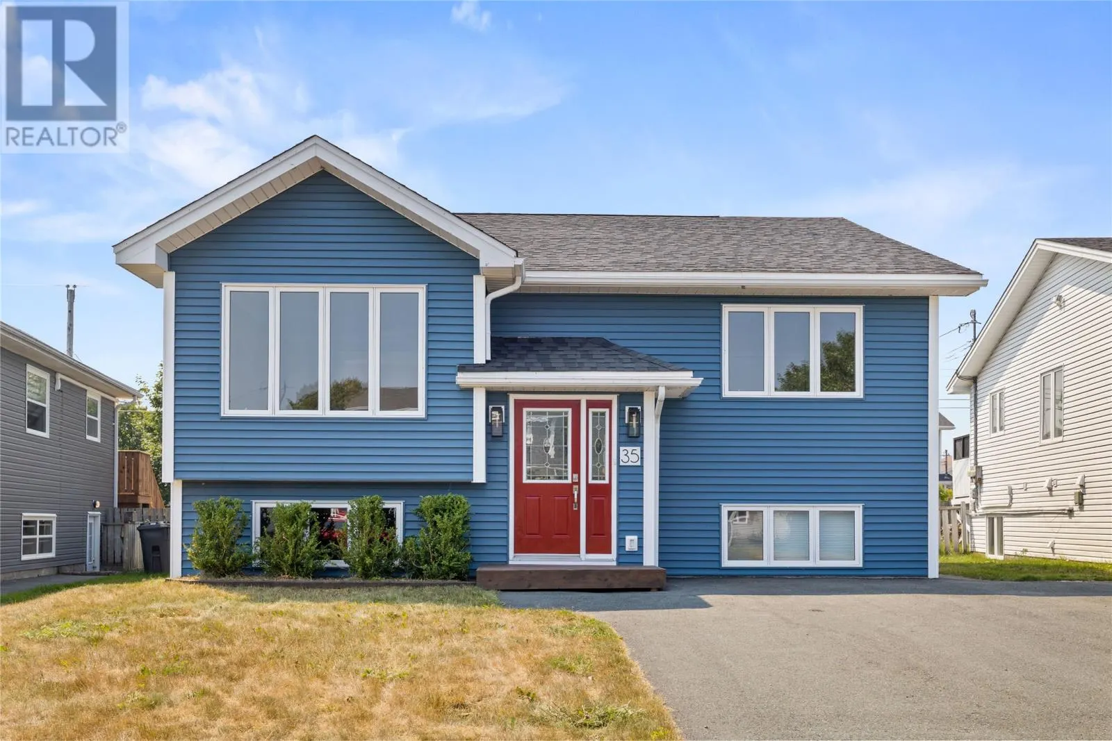 35 Emerald Drive