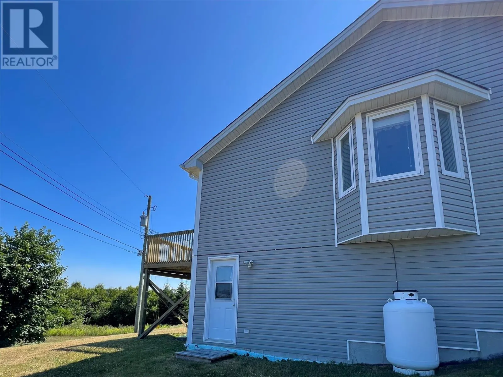 37 Avery Place