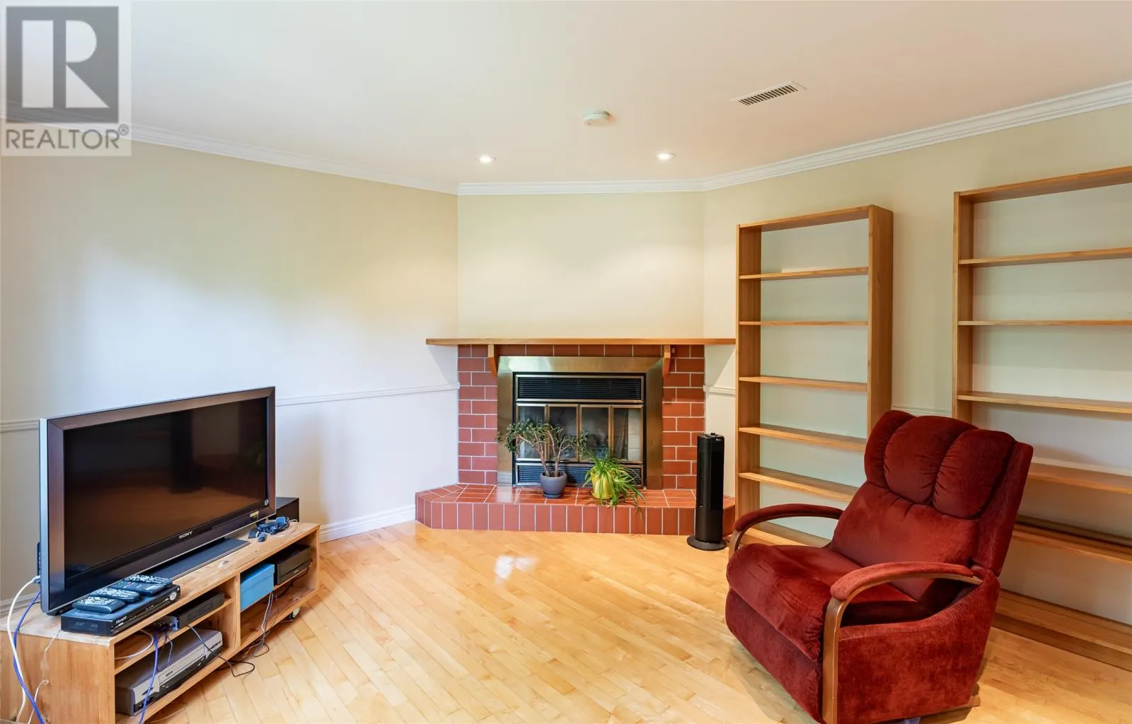 6 Sackville Street