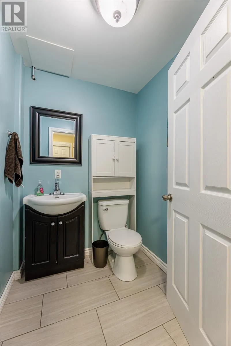 4 Ivydale Place