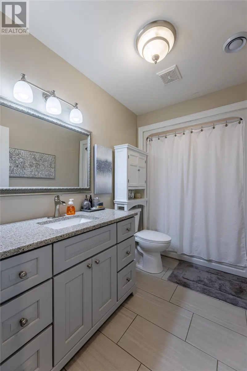 4 Ivydale Place