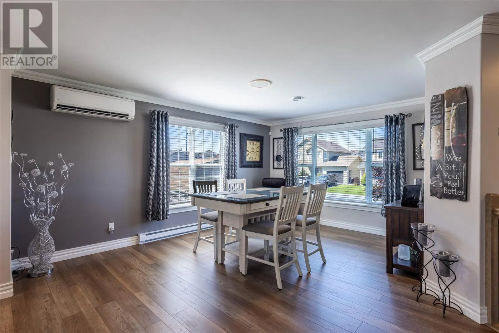 4 Ivydale Place