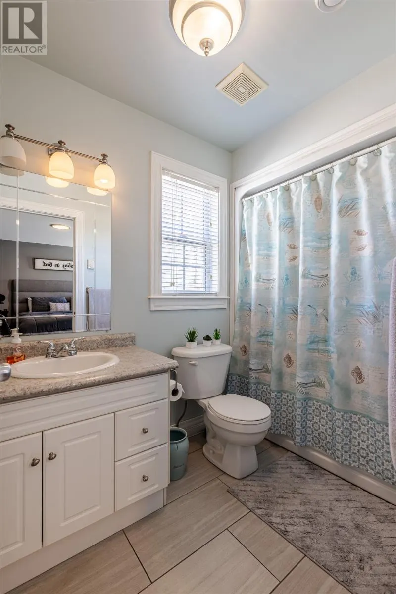 4 Ivydale Place