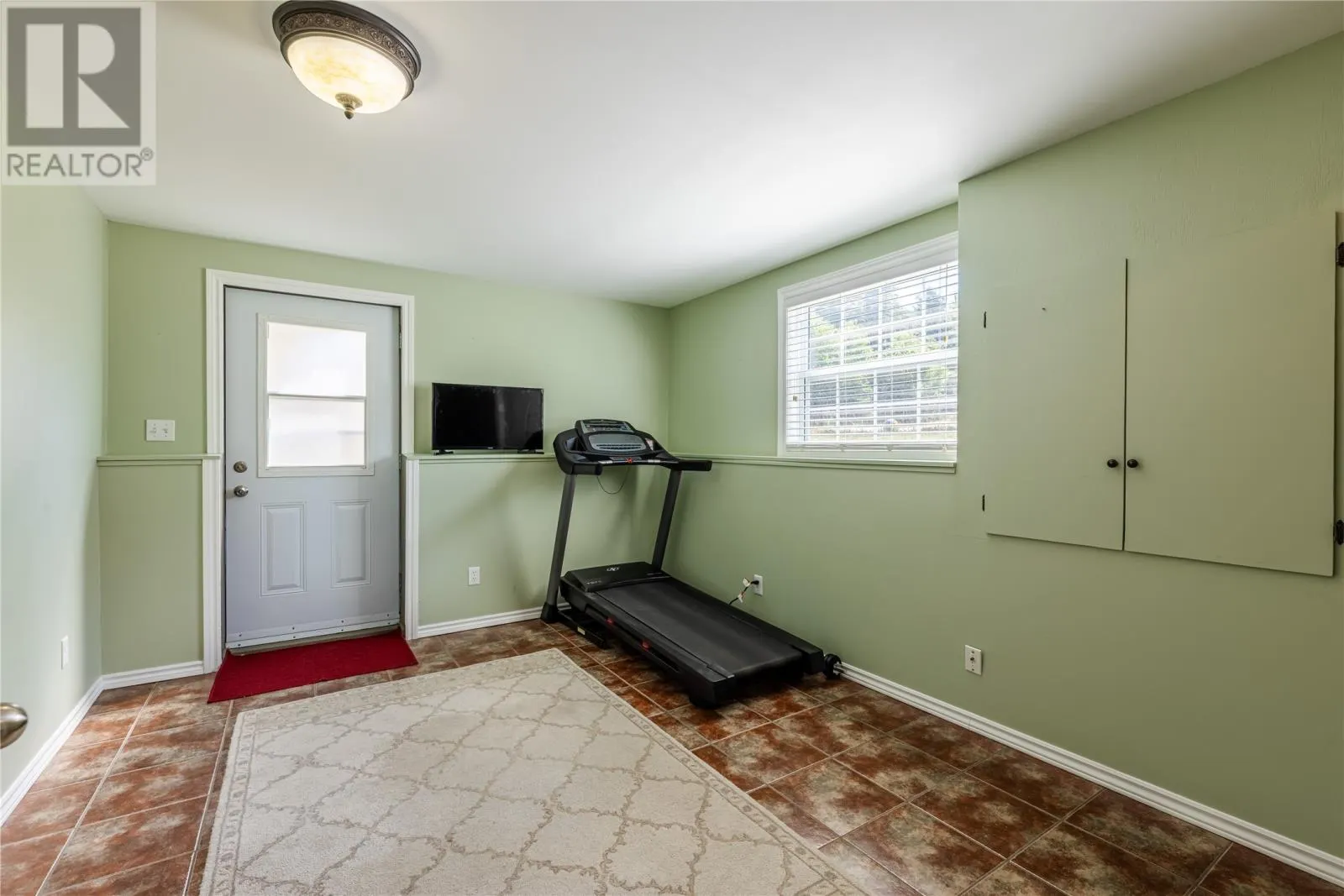 4 Ivydale Place