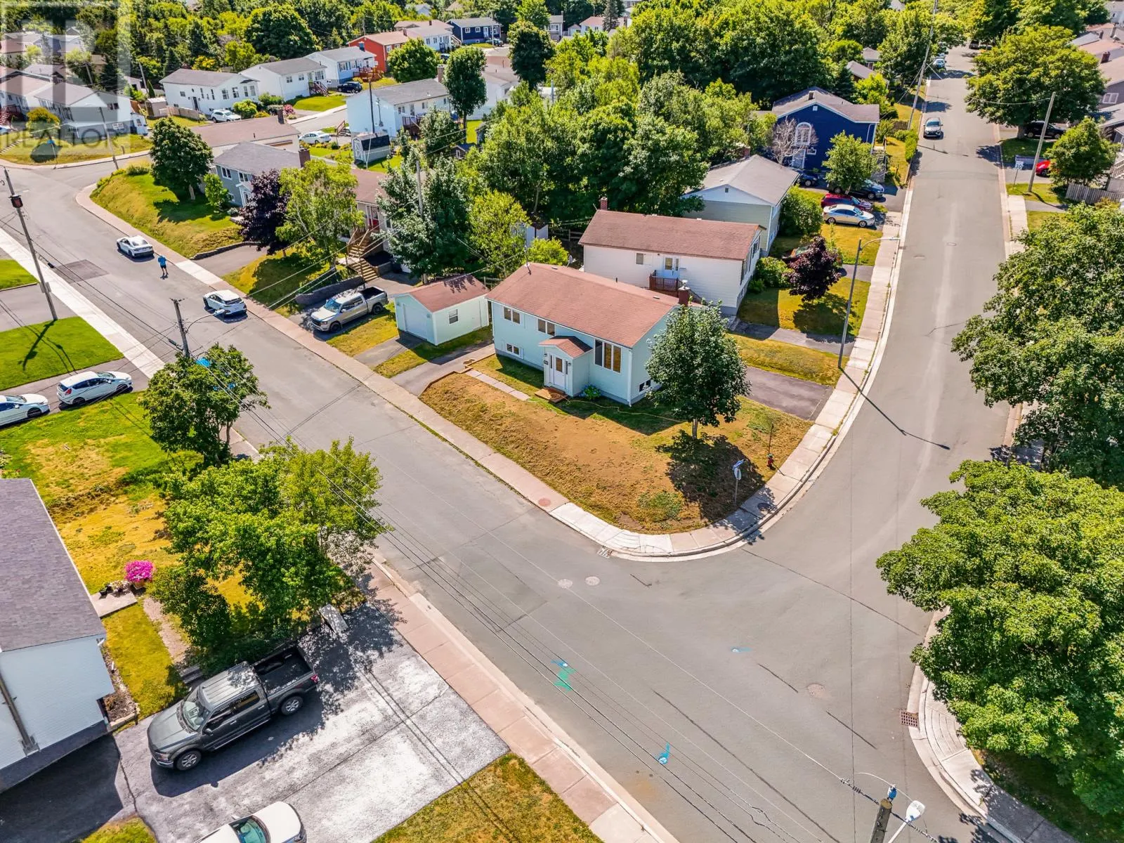 13 Municipal Avenue