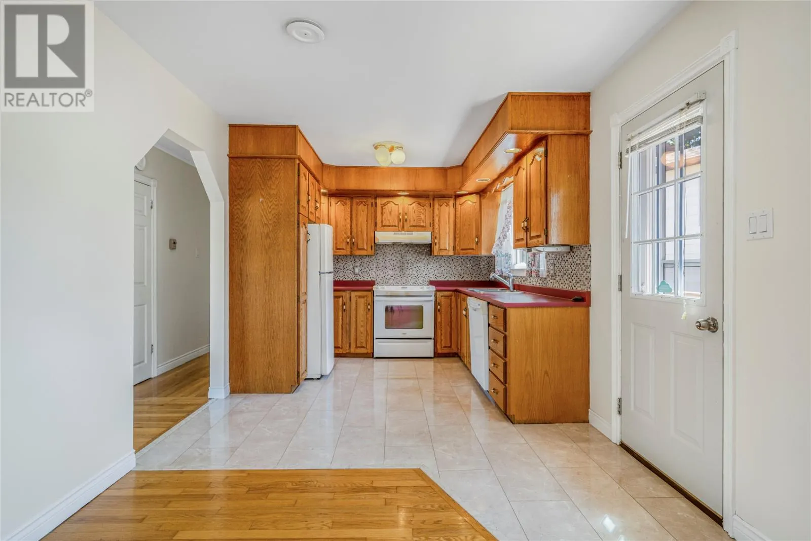 13 Municipal Avenue