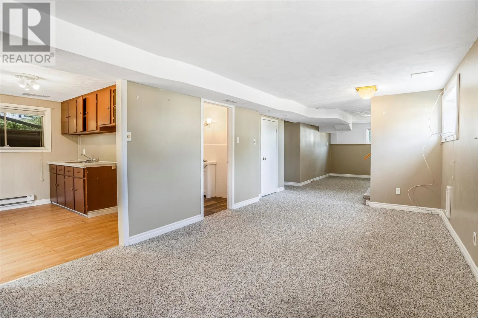 13 Municipal Avenue