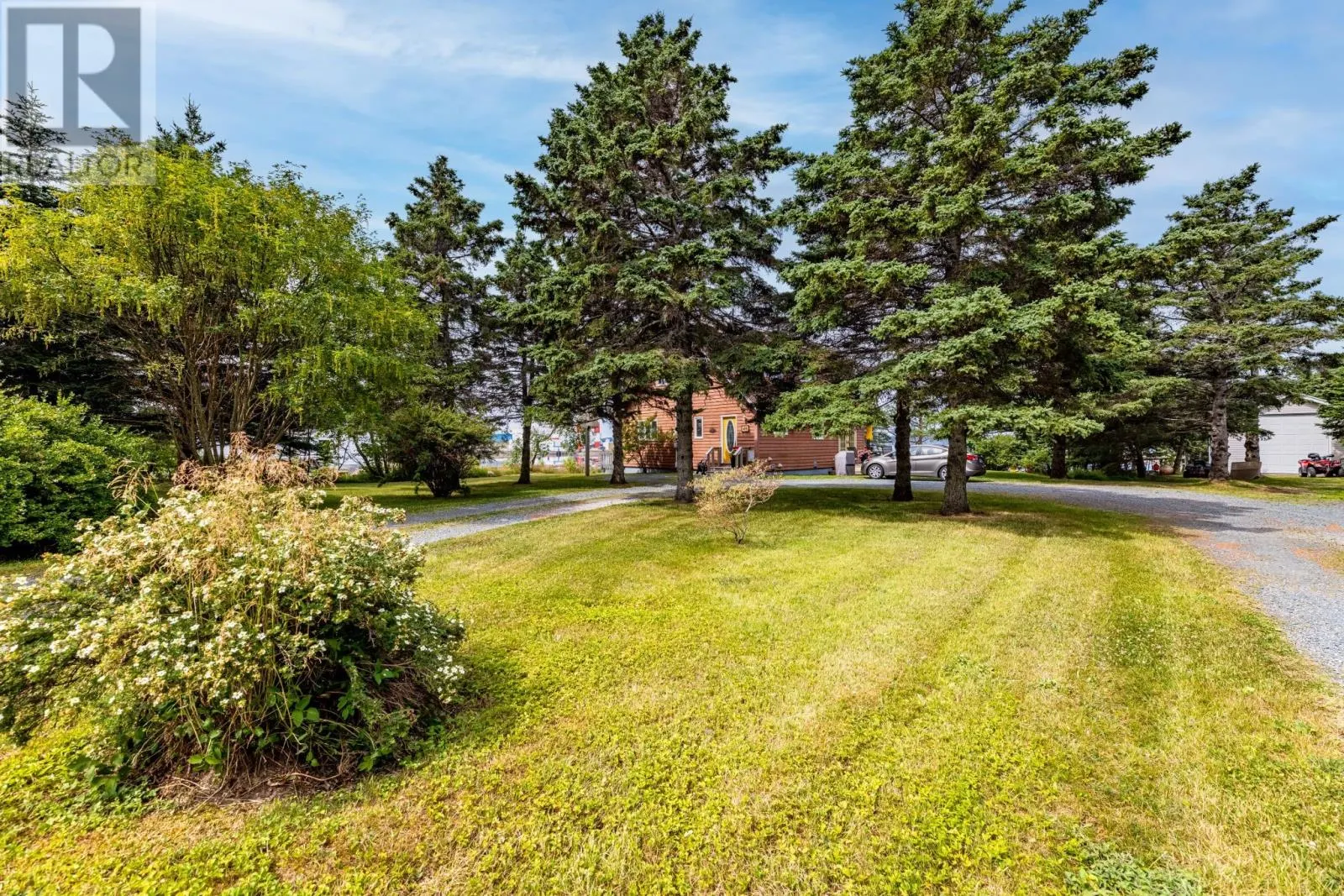 42-46 Indian Pond Drive