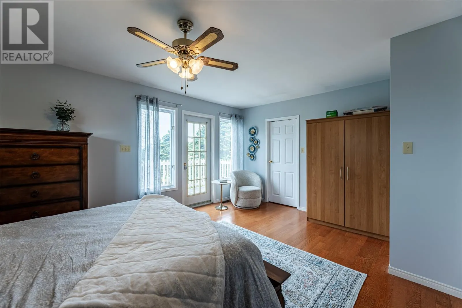 42-46 Indian Pond Drive