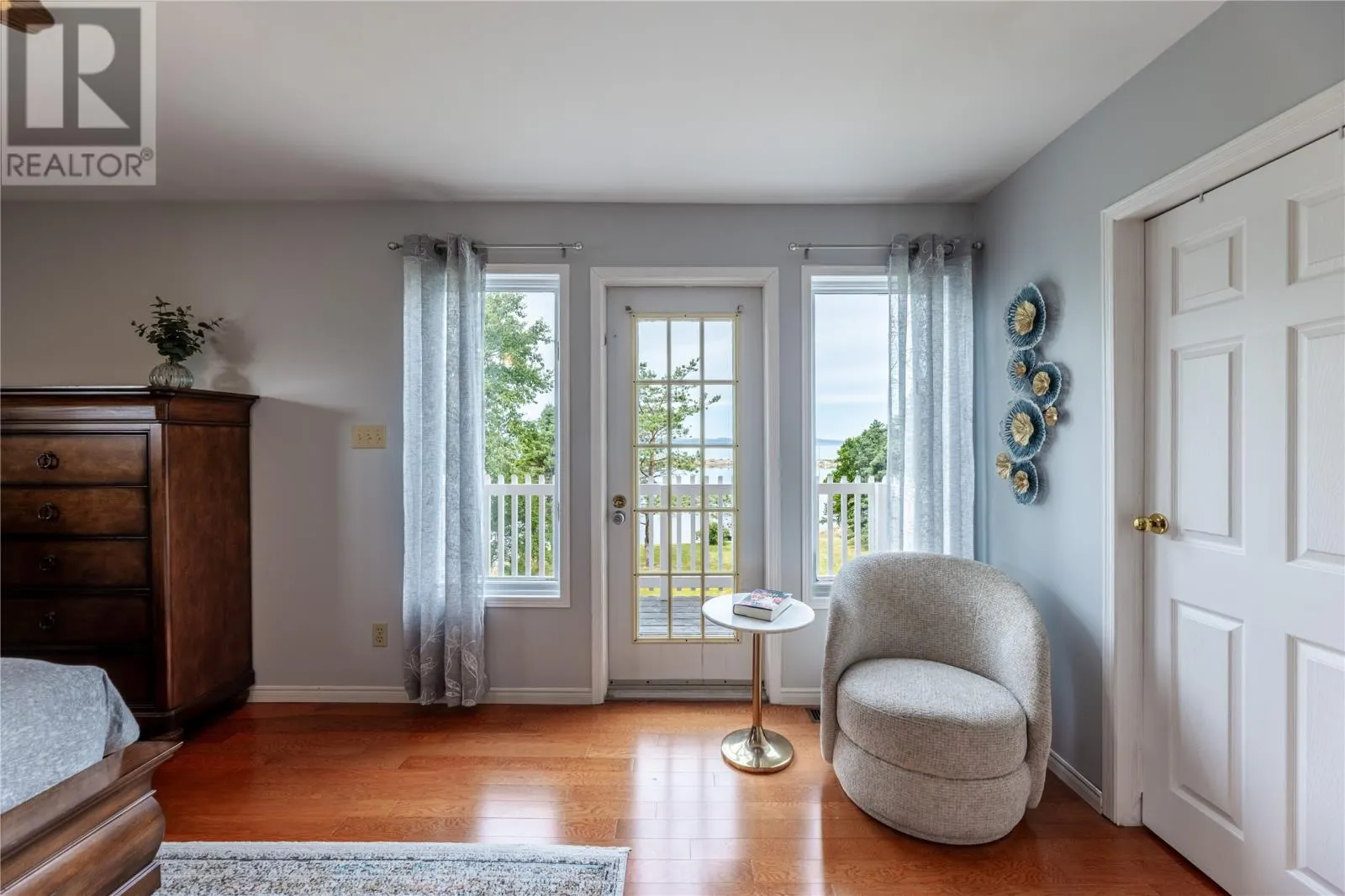 42-46 Indian Pond Drive