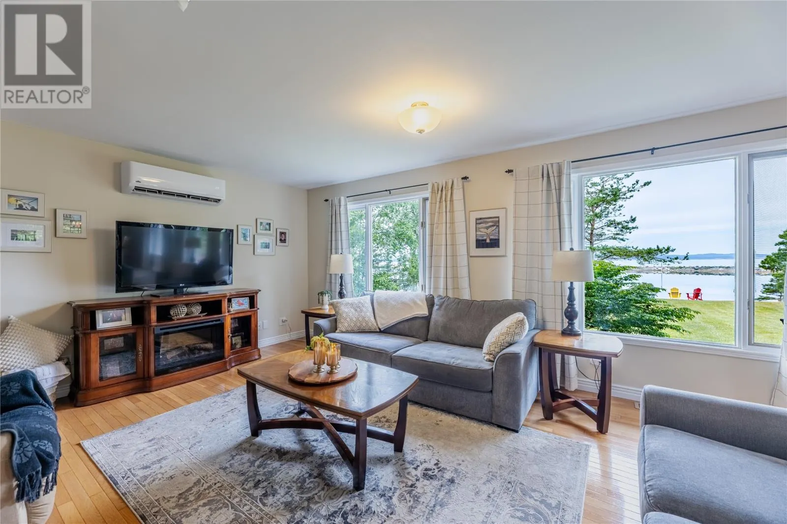 42-46 Indian Pond Drive