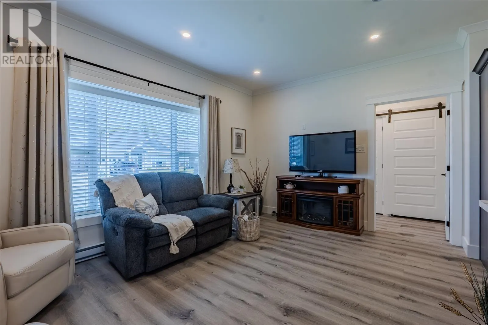 50 Macmar Lane