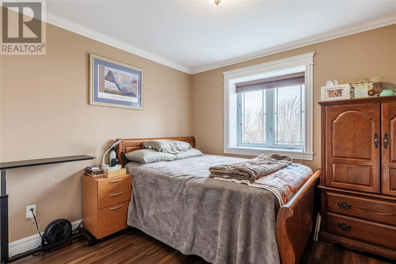 68 Middle Bight Road