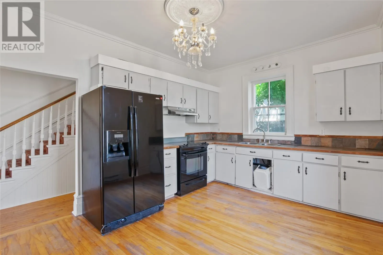 4 Kimberly Row