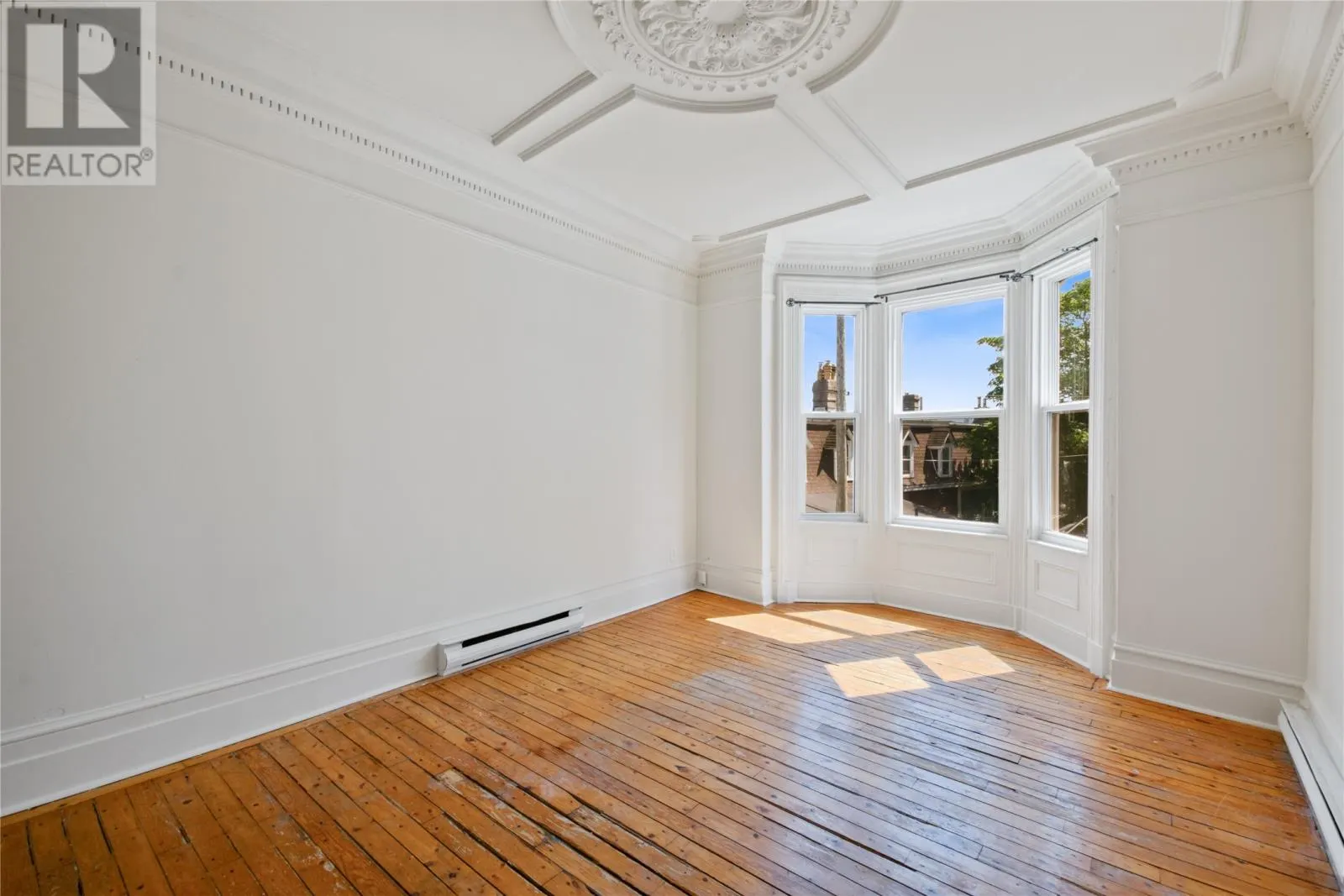 4 Kimberly Row