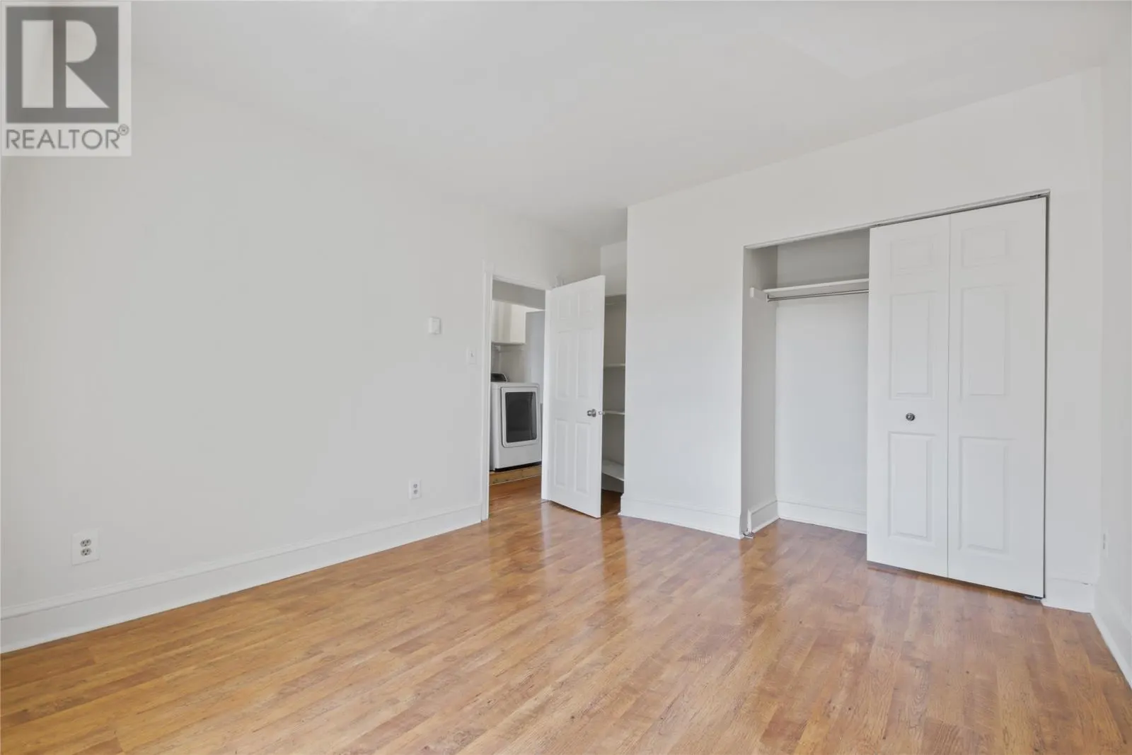 4 Kimberly Row
